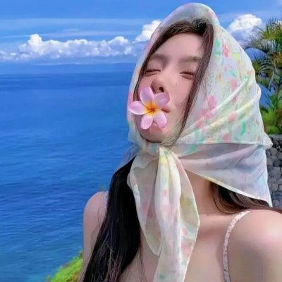 桃花含露又春风